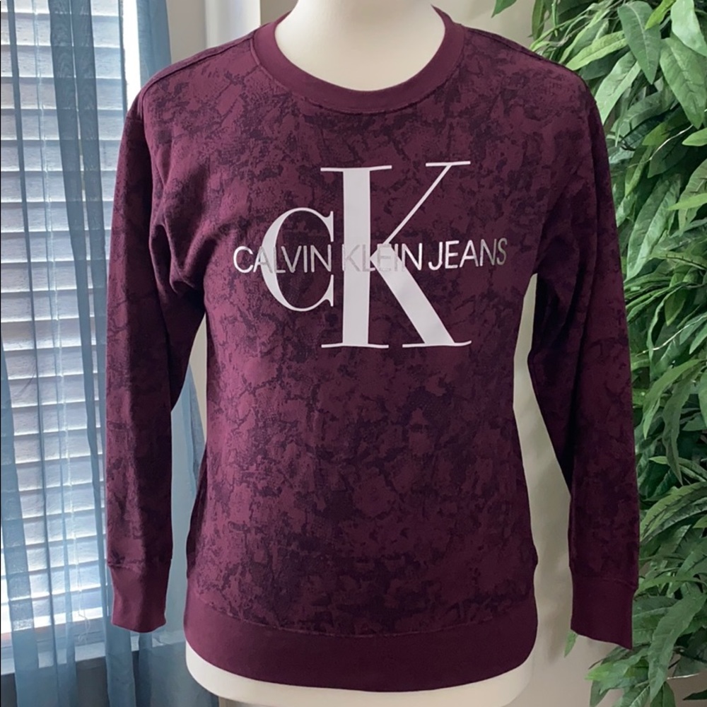NEW FOR THE SEASON! CALVIN KLEIN SWEATSHIRT WOMENS